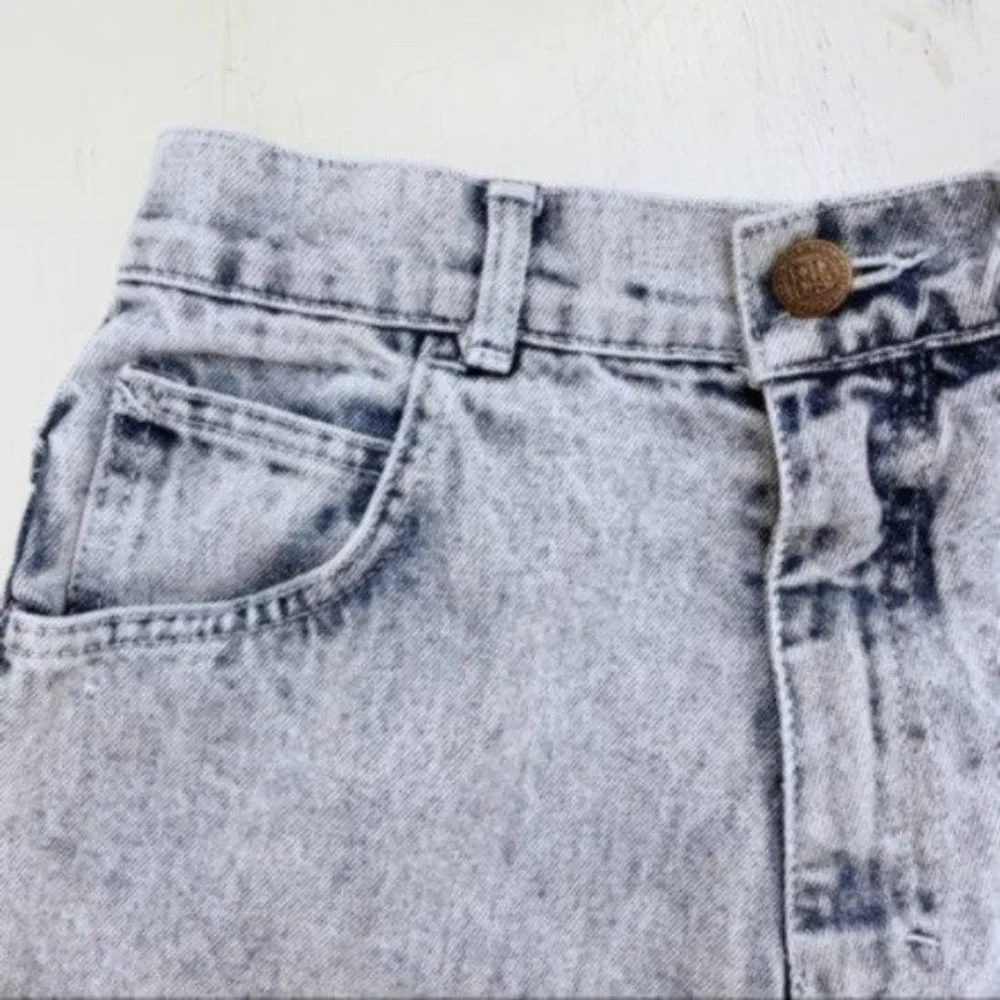 Vintage 90s Mom Jeans Lace-Up Cuff Tapered High Waisted White Washed 26 - Picture 4 of 10